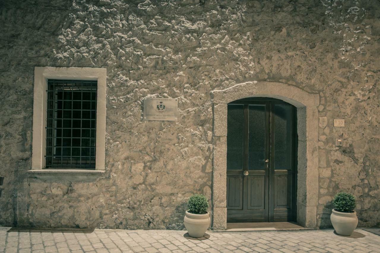 Ostello Della Gioventu Massimo Troisi Oliveto Citra Exterior foto